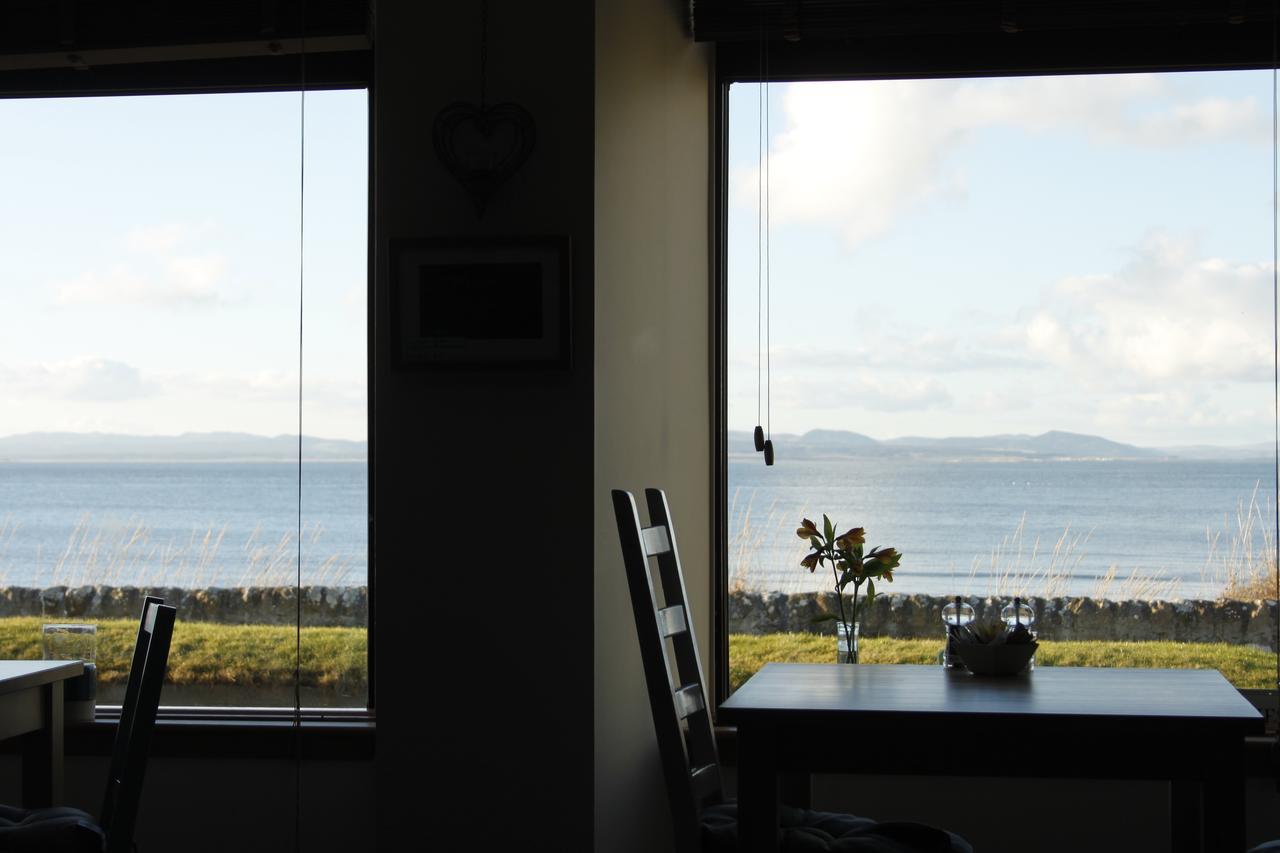 Bed and Breakfast Caledonian House Portmahomack Экстерьер фото